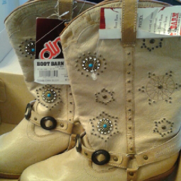 Cowgirl boot