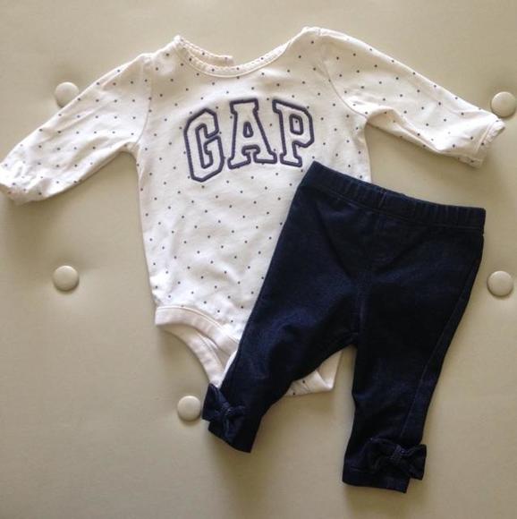 🌻Worn Once - Adorable, year-round Baby Gap Outfit. 🌻
