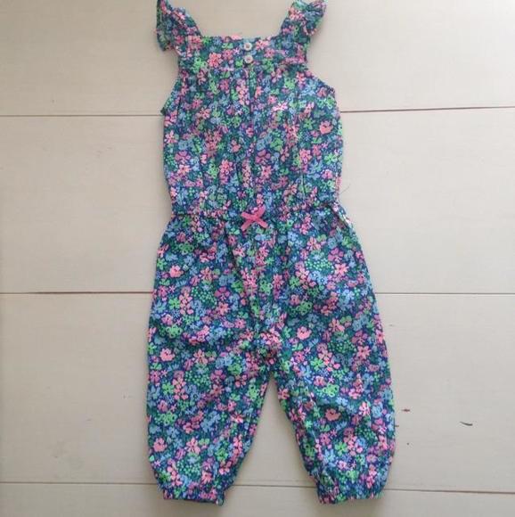 👒👛EUC - Super Cute Romper! - Snapped Back and Bottom With Elastic Waist. 👒👛