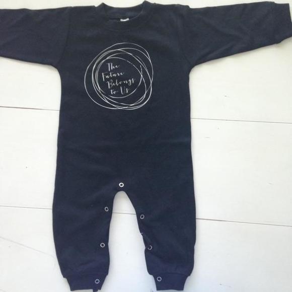 🌓NWT - Boutique Brand - Badger&Rue - Super Cool Gender Neutral Romper - Black&White🌓