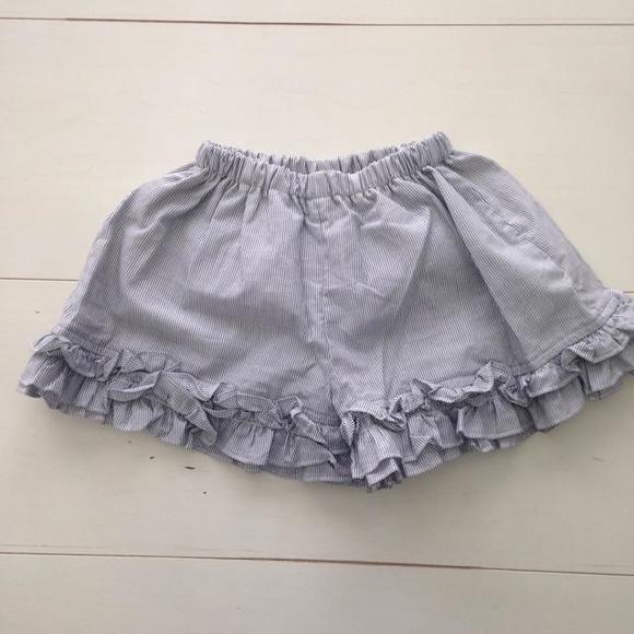 ⚓️NWT - Persnickety - Adorable Ruffled Culottes/Shorts⚓️