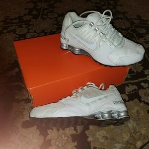 Men nike shox size 7