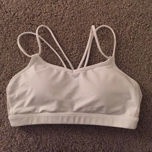 Size 4 lulu sports bra.