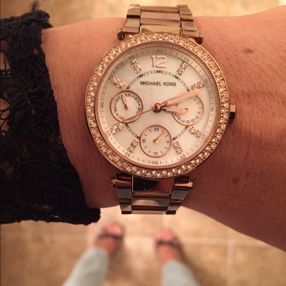 Michael Kors rose gold watch