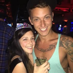 Meet your Posher, Zachary