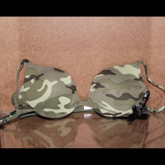 Brand New! 34A Camo Bra!!