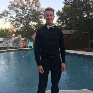 Meet your Posher, Hunter