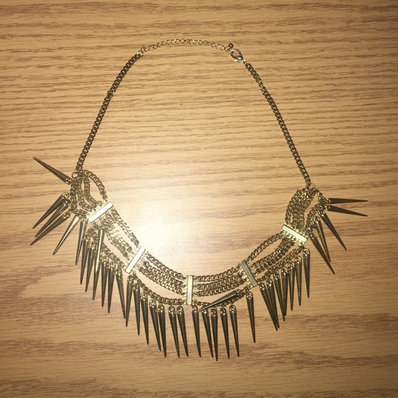 Beautiful gold statement necklace