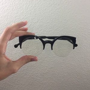 Cat Eye Clear Glasses 😸