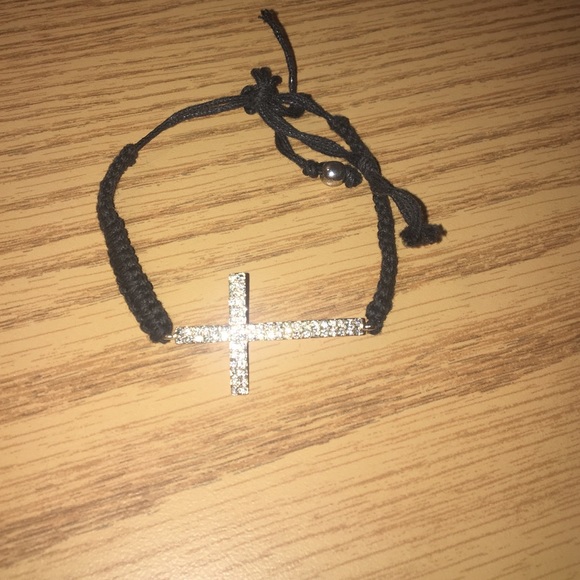 Cross bracelet