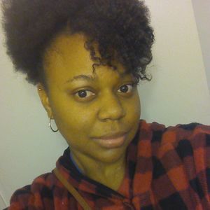 Meet your Posher, Angela