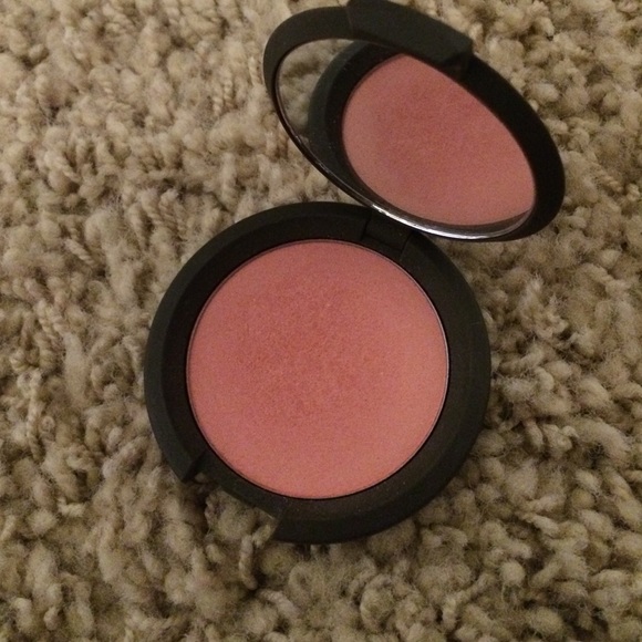 Becca flower child blush