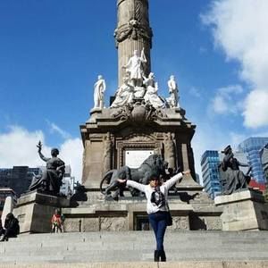 Meet your Posher, Alma