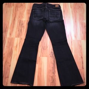 American Eagle artist jeans size 4 short