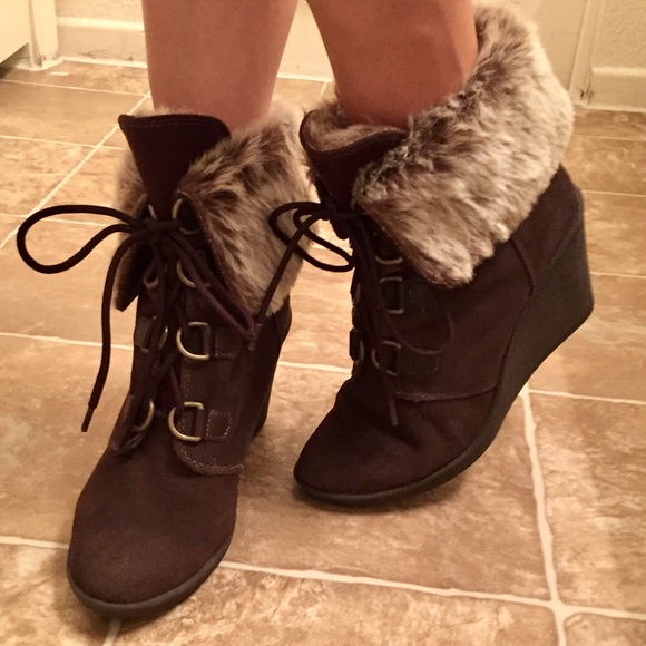 Brown Faux Furry And suede Women's Boots