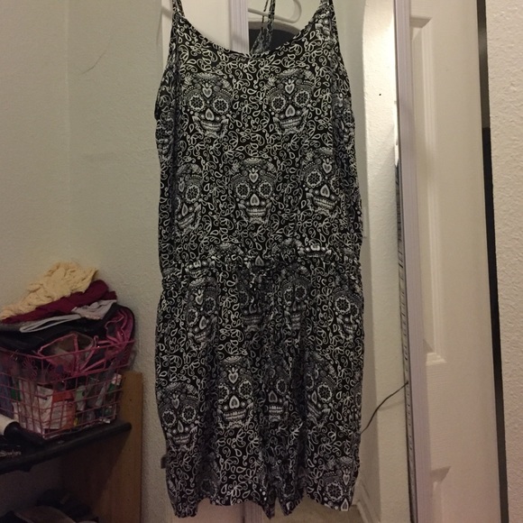 Bethany Mota: Open Back Skull Romper