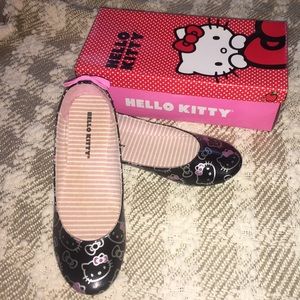 Hello Kitty Flats