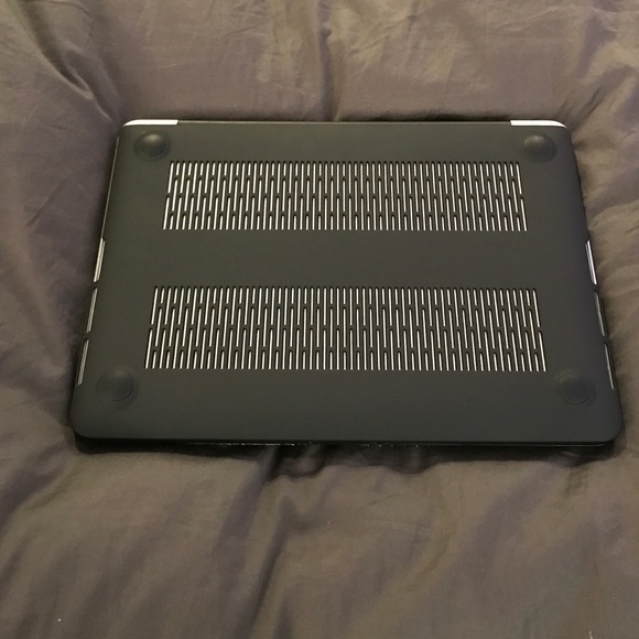 Elemnt.Co Authentic Python Skin Computer Cover - Picture 2 of 2