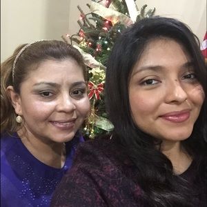 Meet your Posher, Yenny