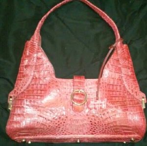 Nina Raue crocodile skin puse