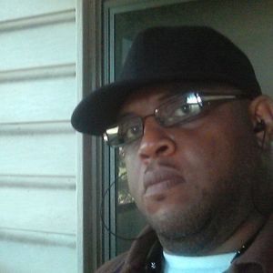 Meet your Posher, Louis