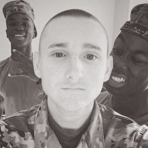 Meet your Posher, Malik