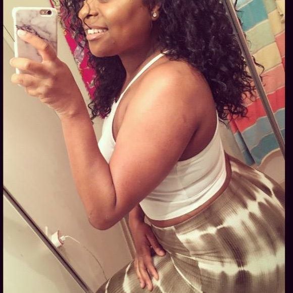 Meet your Posher, Anisah - Picture 1 of 1