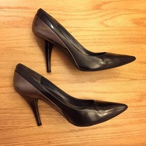 4" navy gunmetal patent pumps for stomping around