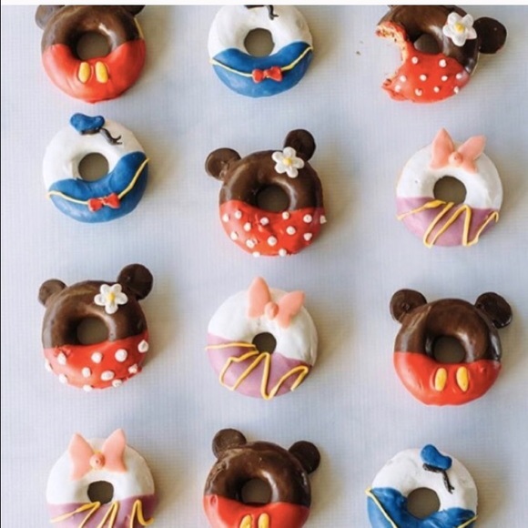 Last set🌹3 For 1 set🎁Micky socks combos 🐹 - Picture 3 of 4