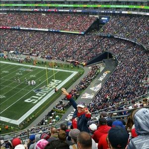 Meet your Posher, Laurel