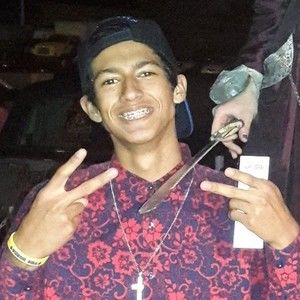 Meet your Posher, Noe