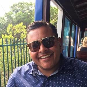 Meet your Posher, Chris