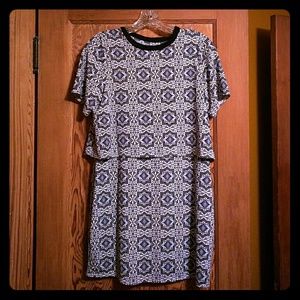 *Final Price* Topshop tunic top with open back