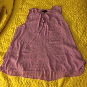 Banana Republic Lavender top almost new
