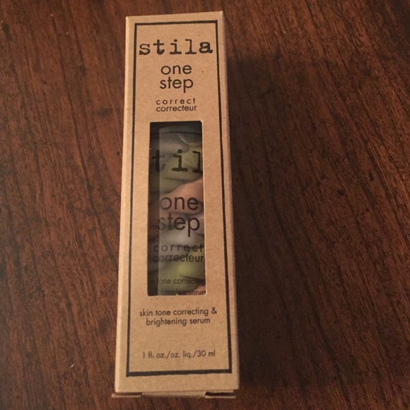 Stila One Step Correct