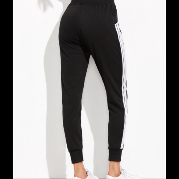Black striped side sweat pants