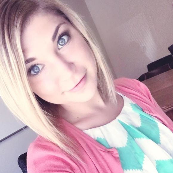 Meet your Posher, Tarra - Picture 1 of 1