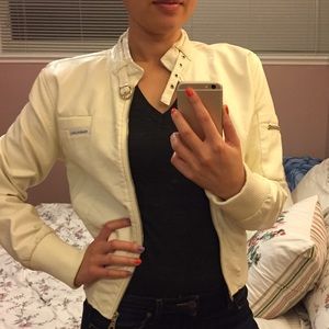 GUC Members Only cream vegan leather jacket! MED
