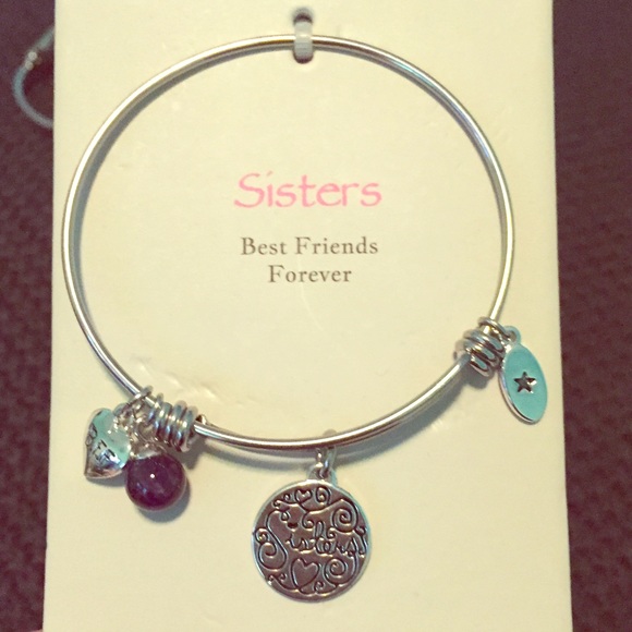 NWT Sisters Bracelet