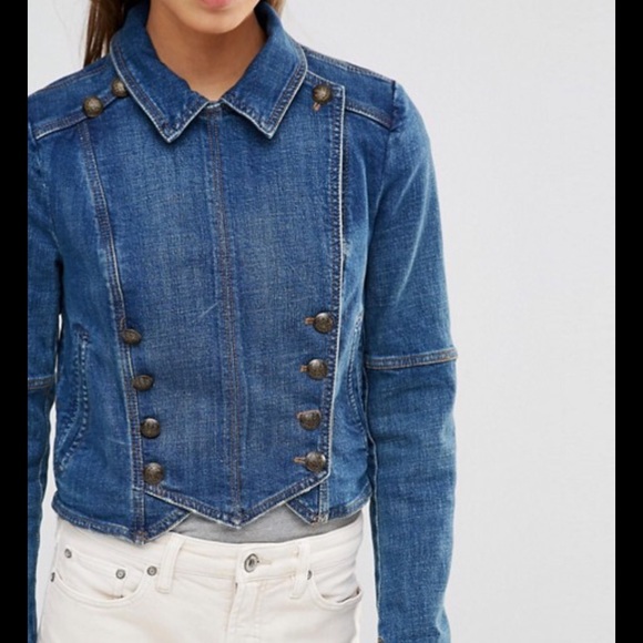 NWT FREE PEOPLE JEAN JACKET - Picture 3 of 3