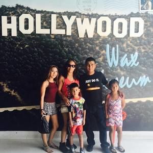 Meet your Posher, Janeth y tavo