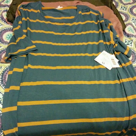 Lularoe xl Irma