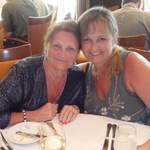 Meet your Posher, Eva