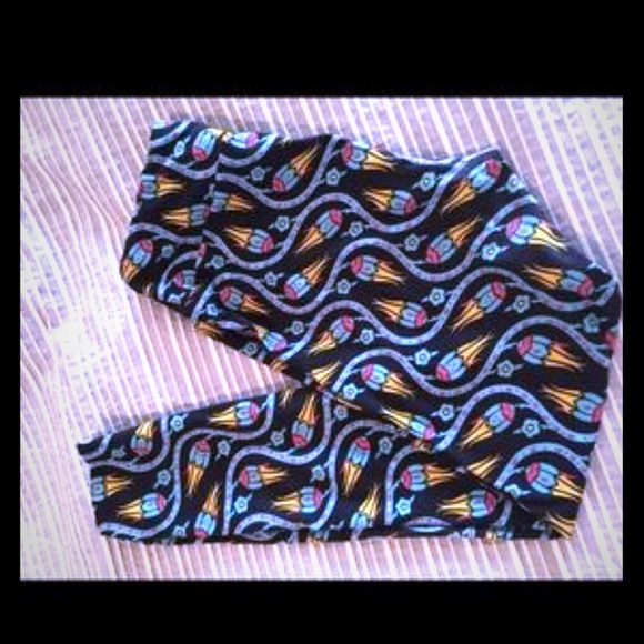 TC flower with vines leggings