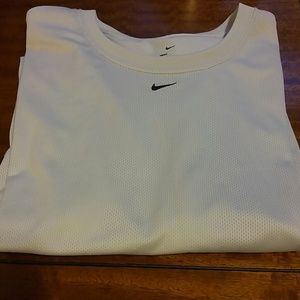 Men's sleeveless shirt