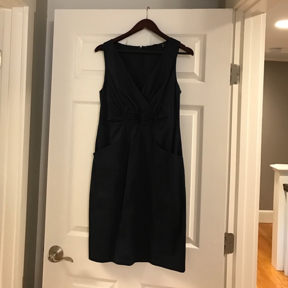 Tahari  cute Navy dress