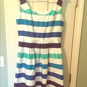 Nine West sundress- flattering fit!