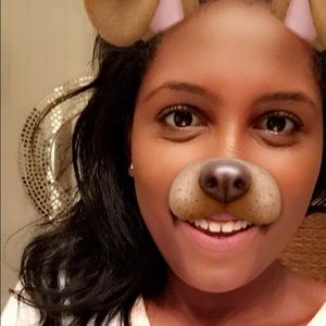 Meet your Posher, Casey