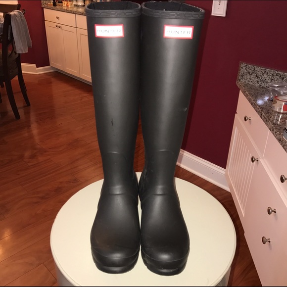 Tall Matte Black back buckle HUNTER BOOTS
