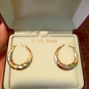 NIB tricolored gold hoop earrings